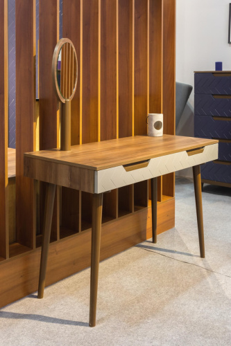 Зеркало для стола туалетного Сканди Орех. Фото №9